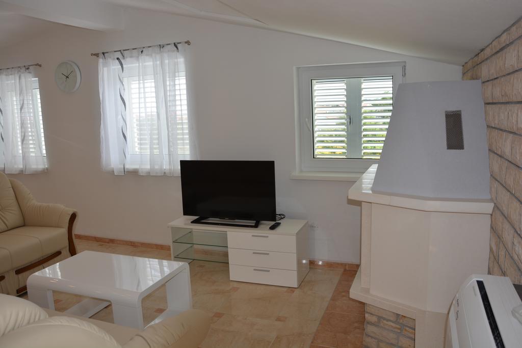 Apartments Petar&Anka Biograd Na Moru Bagian luar foto