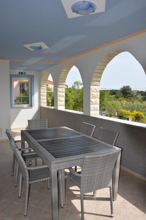 Apartments Petar&Anka Biograd Na Moru Bagian luar foto